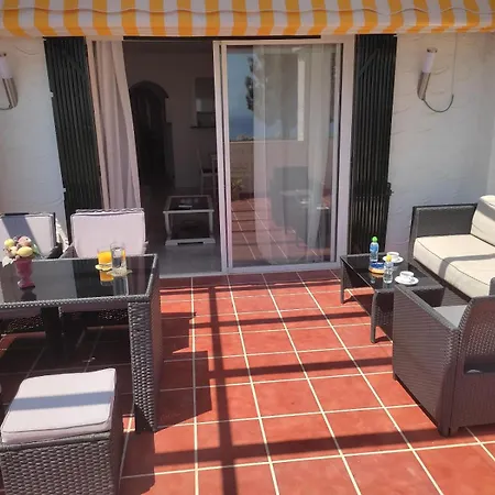 Apartment 2 Bedrooms Sea View In Calahonda Sitio de Calahonda