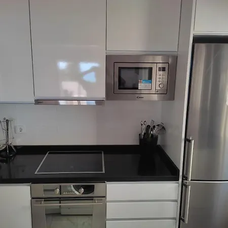 Apartment 2 Bedrooms Sea View In Calahonda