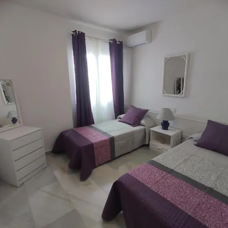 Apartment 2 Bedrooms Sea View In Calahonda