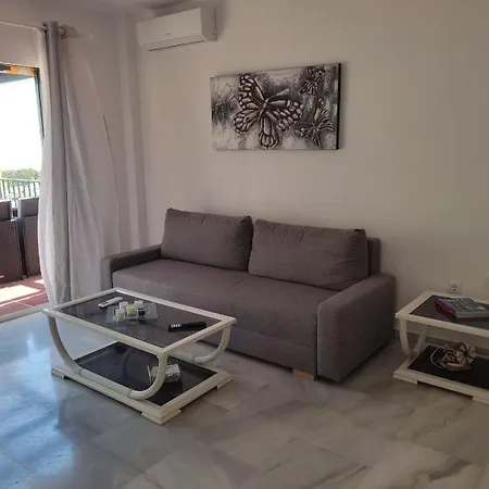 2 Bedrooms Sea View In Calahonda Apartment *