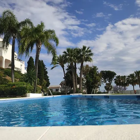 2 Bedrooms Sea View In Calahonda Apartment *